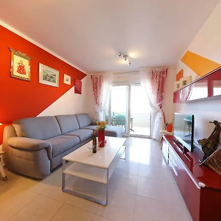 Stokova Ulica 4 Apartment *