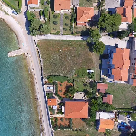 Stokova Ulica 4 Apartment Ugljan